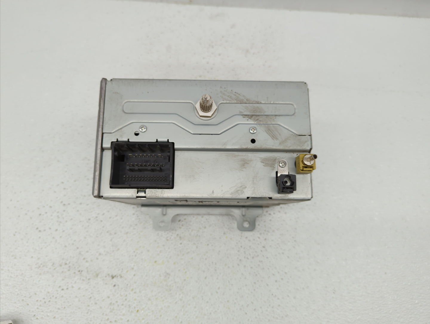 2010-2010 Chevrolet Equinox Am Fm Cd Player Radio Receiver - Oemusedautoparts1.com