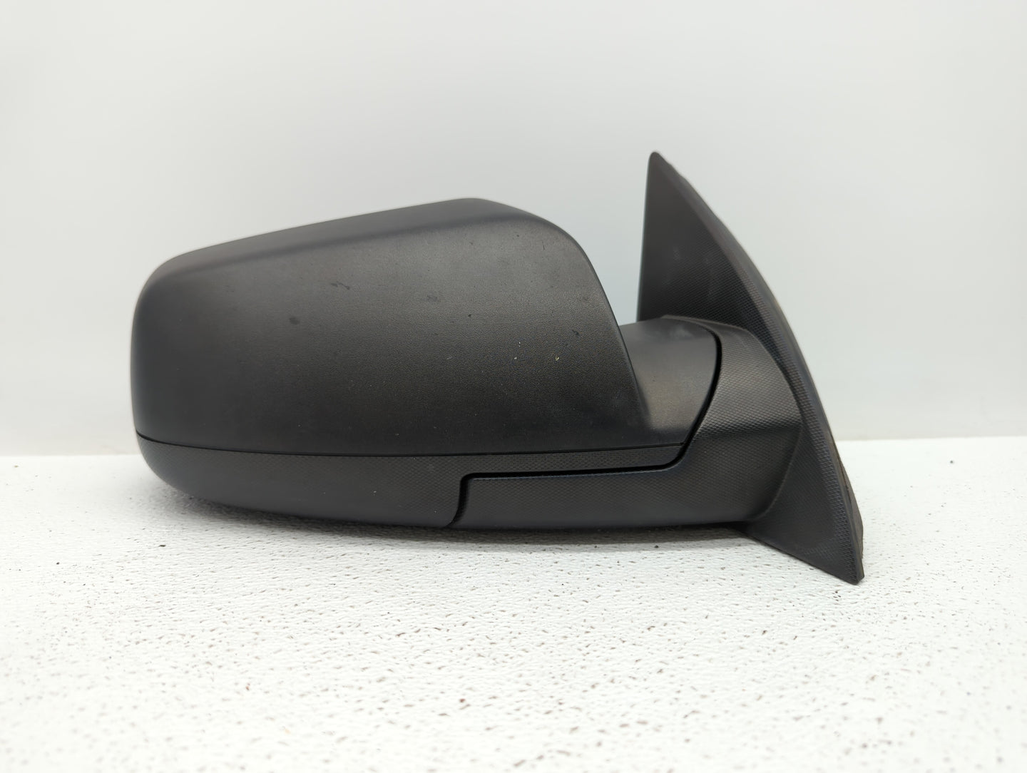 2010-2011 Chevrolet Equinox Passenger Side View Mirror - Right Door Mirror OEM Used - Oemusedautoparts1.com