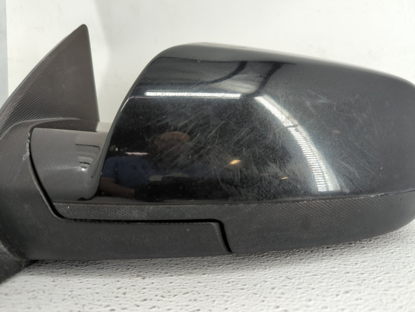 2010-2011 Chevrolet Equinox Driver Side View Mirror - Left Door Mirror OEM Used - Oemusedautoparts1.com