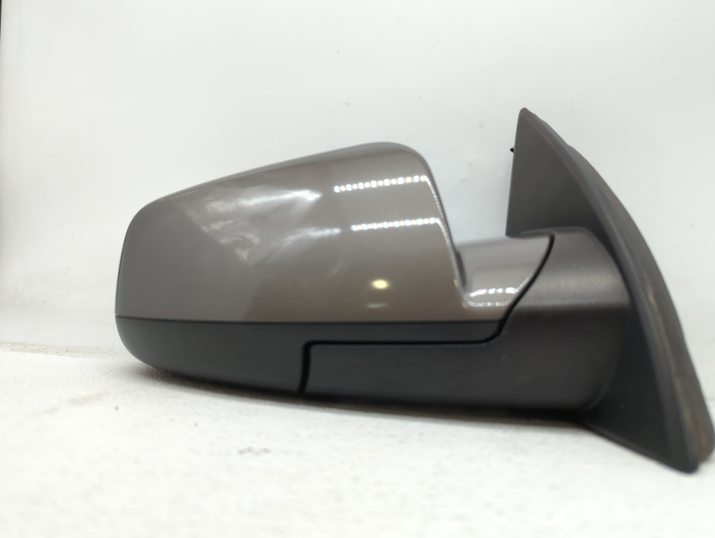 2010-2011 Chevrolet Equinox Passenger Side View Mirror - Right Door Mirror OEM Used - Oemusedautoparts1.com