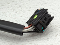 2010-2011 Chevrolet Equinox Passenger Side View Mirror - Right Door Mirror OEM Used - Oemusedautoparts1.com