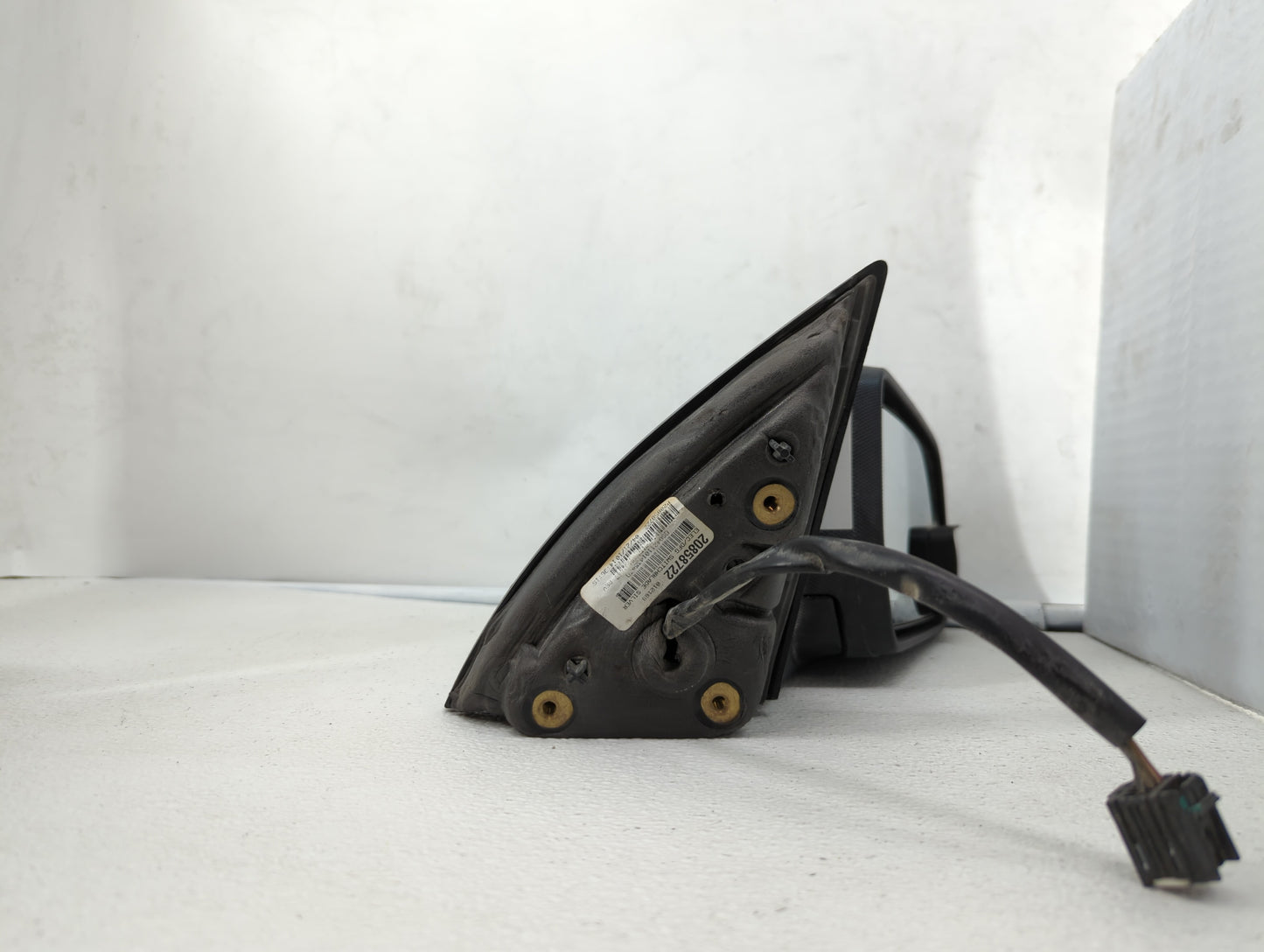 2010-2011 Chevrolet Equinox Passenger Side View Mirror - Right Door Mirror OEM Used - Oemusedautoparts1.com