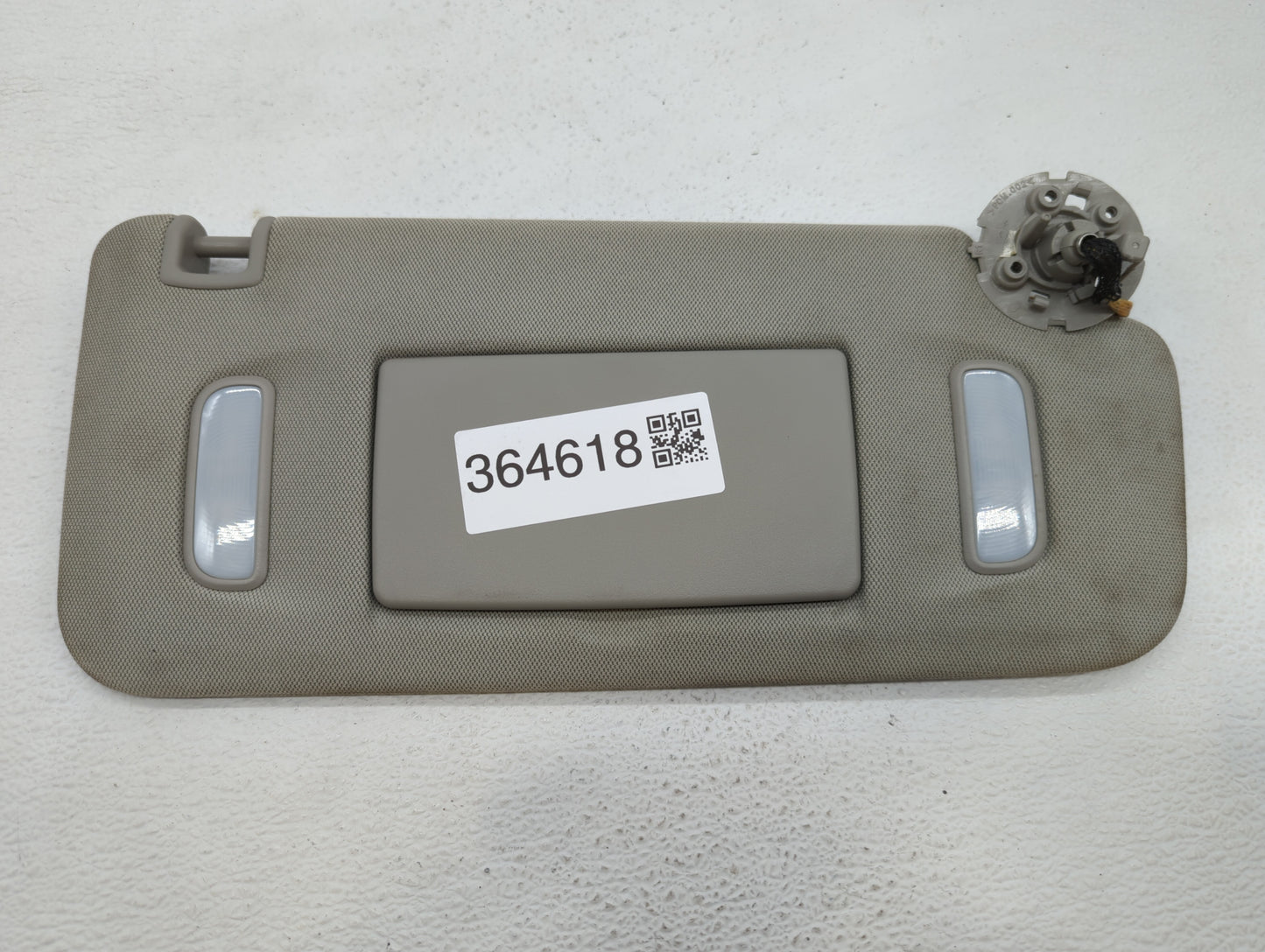 2010-2017 Chevrolet Equinox Sun Visor Shade Replacement Passenger Right Mirror Fits Fits 2010 2011 2012 2013 2014 2015 2016 