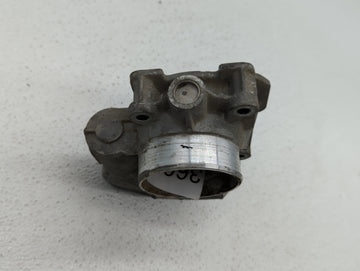 2010-2011 Chevrolet Equinox Throttle Body P/N:9B4G-9F991-A 668AA, 186AA Fits Fits 2007 2008 2009 2010 2011 2012 OEM Used Auto Parts