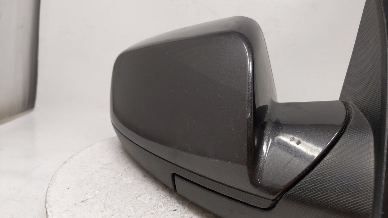 2010-2011 Chevrolet Equinox Passenger Side View Mirror - Right Door Mirror OEM Used - Oemusedautoparts1.com