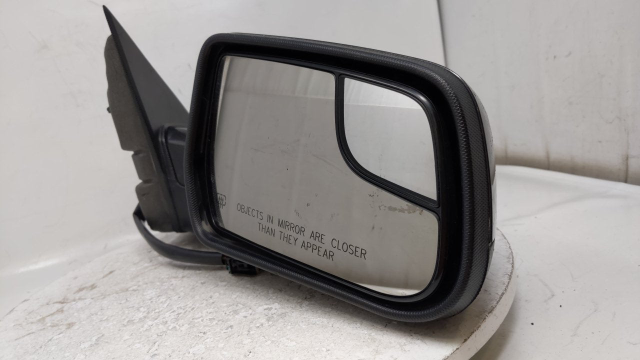 2010-2011 Chevrolet Equinox Passenger Side View Mirror - Right Door Mirror OEM Used - Oemusedautoparts1.com