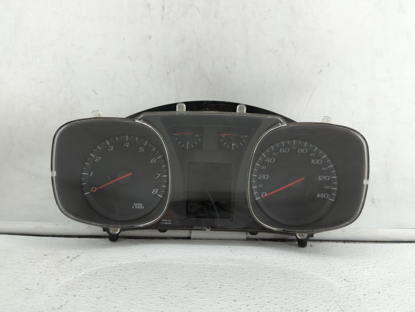 2010 Chevrolet Equinox Instrument Cluster Speedometer Gauges P/N:20919738 20903929, 20838838 Miles: Fits OEM Used Auto Parts