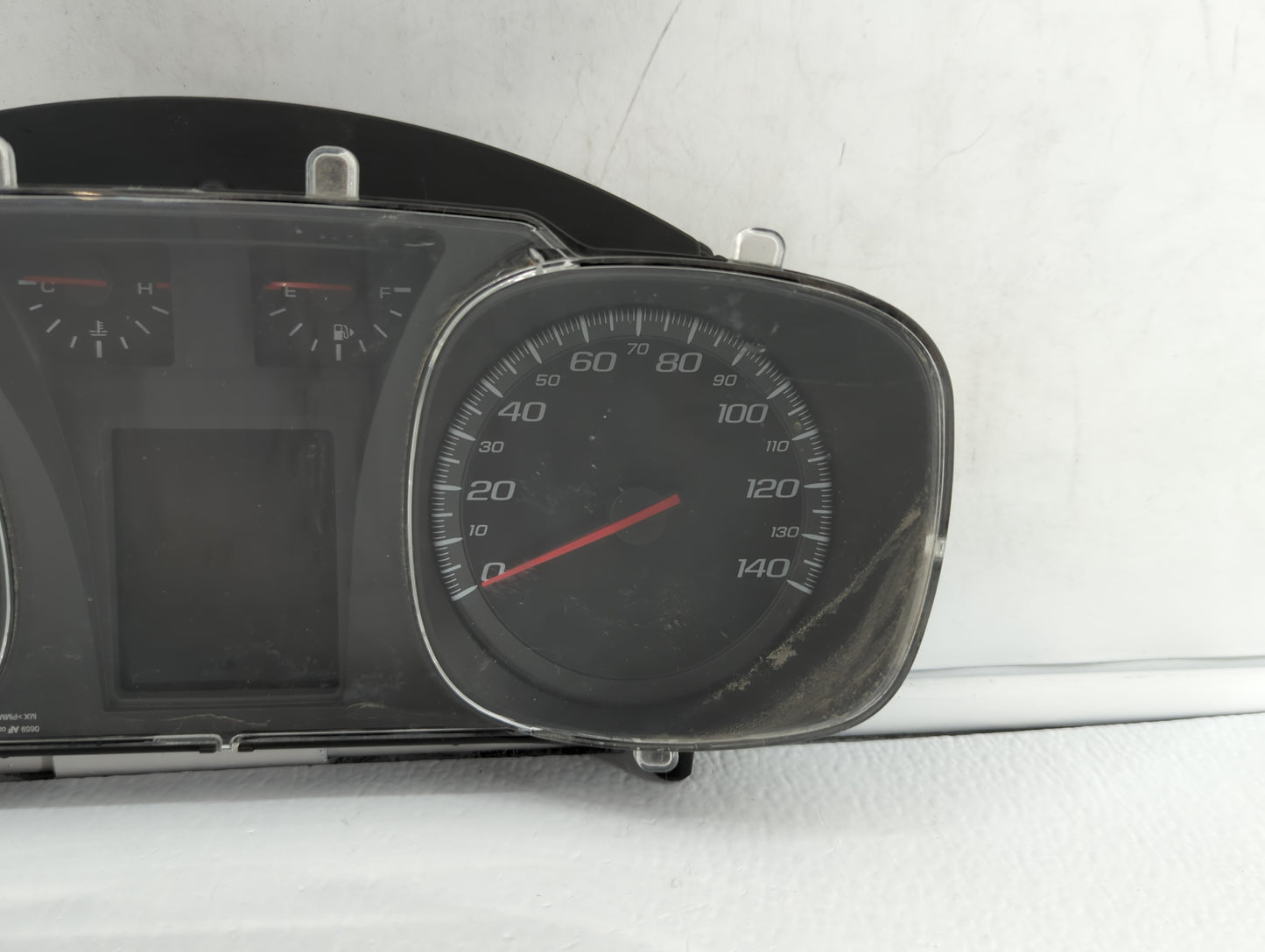2010 Chevrolet Equinox Instrument Cluster Speedometer Gauges P/N:20919738 20903929, 20838838 Fits OEM Used Auto Parts - Oemu