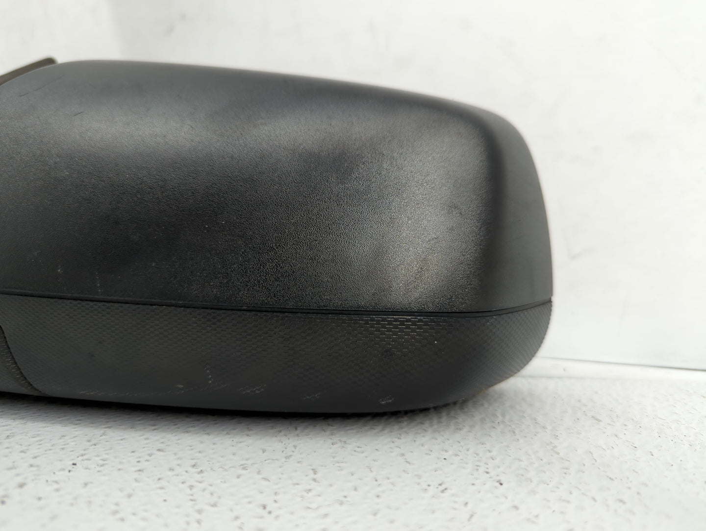 2010-2011 Chevrolet Equinox Driver Side View Mirror - Left Door Mirror OEM Used - Oemusedautoparts1.com
