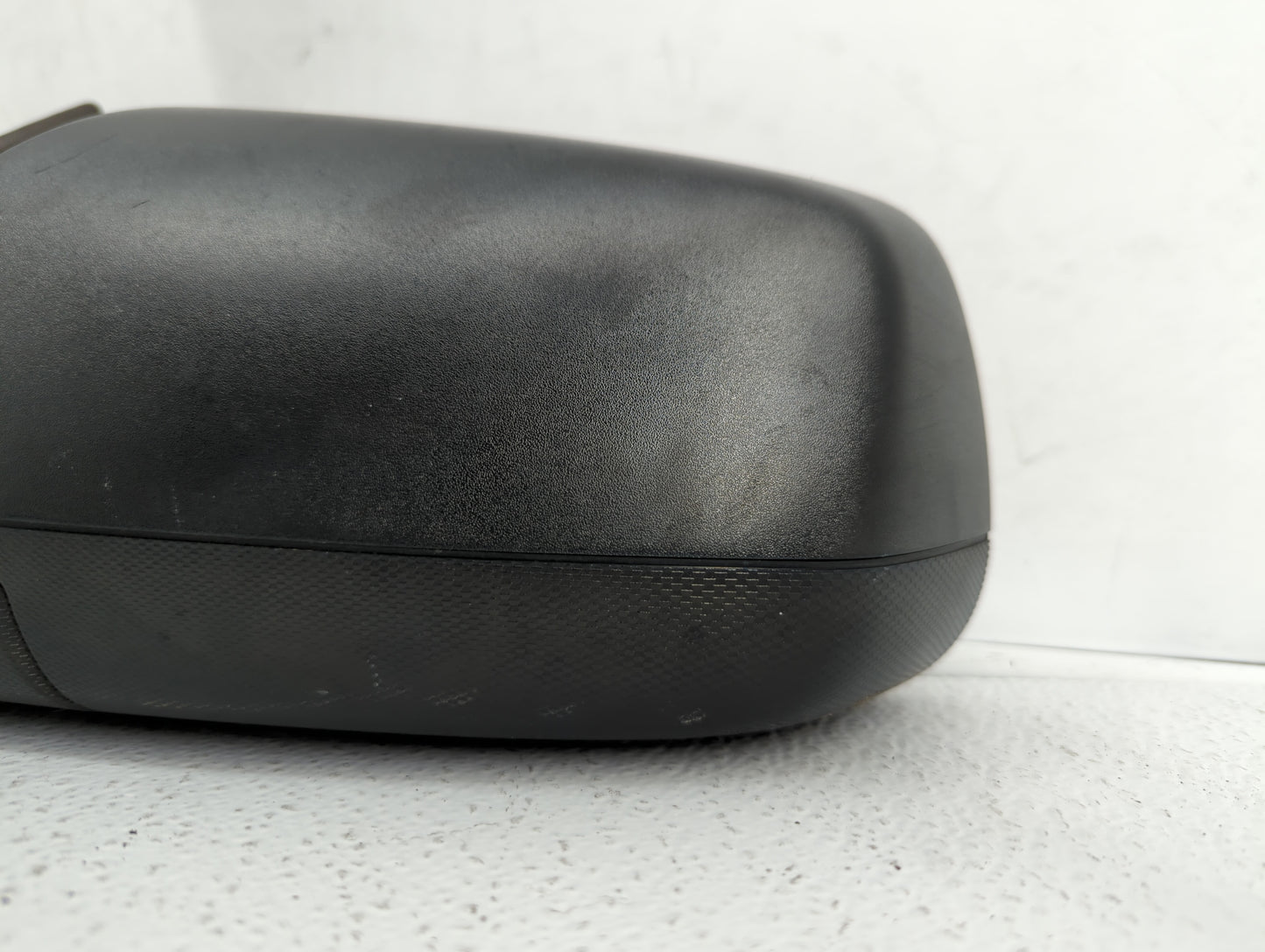 2010-2011 Chevrolet Equinox Driver Side View Mirror - Left Door Mirror OEM Used - Oemusedautoparts1.com
