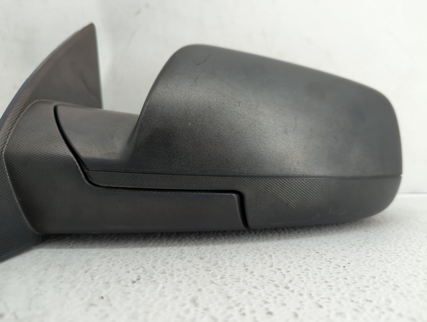 2010-2011 Chevrolet Equinox Driver Side View Mirror - Left Door Mirror OEM Used - Oemusedautoparts1.com