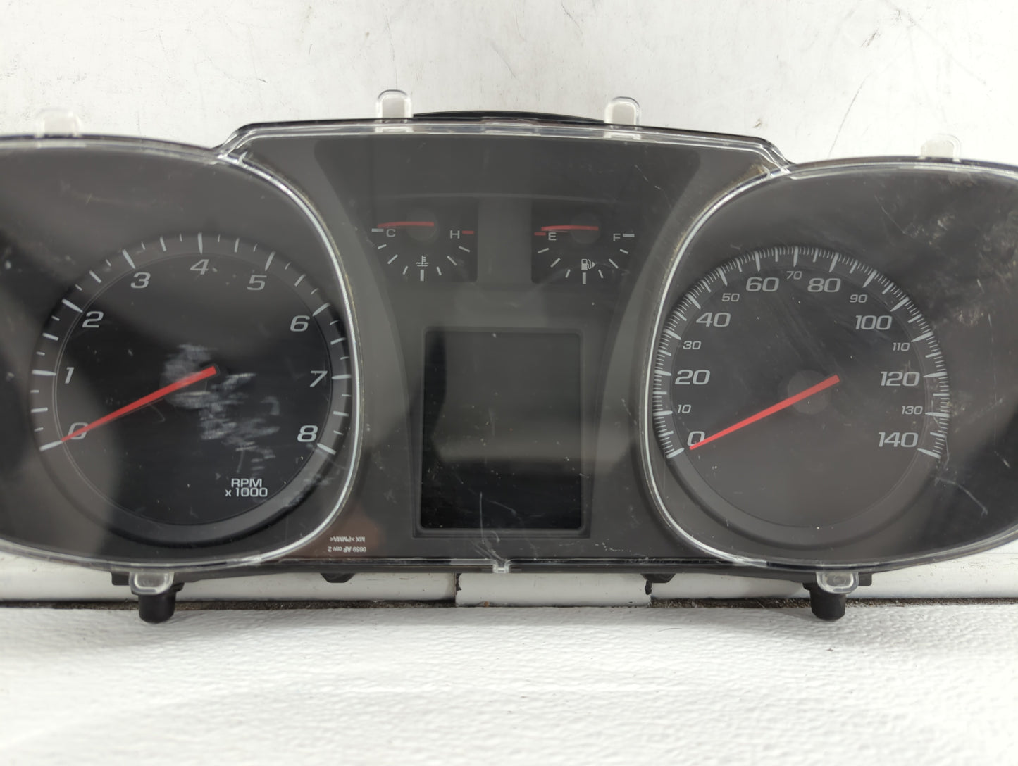2010 Chevrolet Equinox Instrument Cluster Speedometer Gauges P/N:20919738 Miles: Fits OEM Used Auto Parts - Oemusedautoparts
