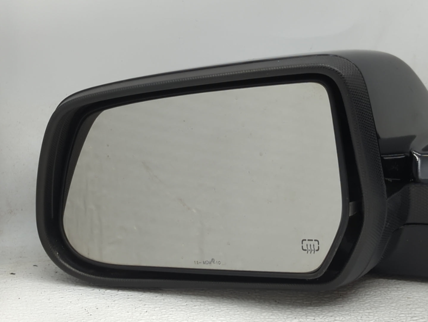 2010-2011 Chevrolet Equinox Driver Side View Mirror - Left Door Mirror OEM Used - Oemusedautoparts1.com