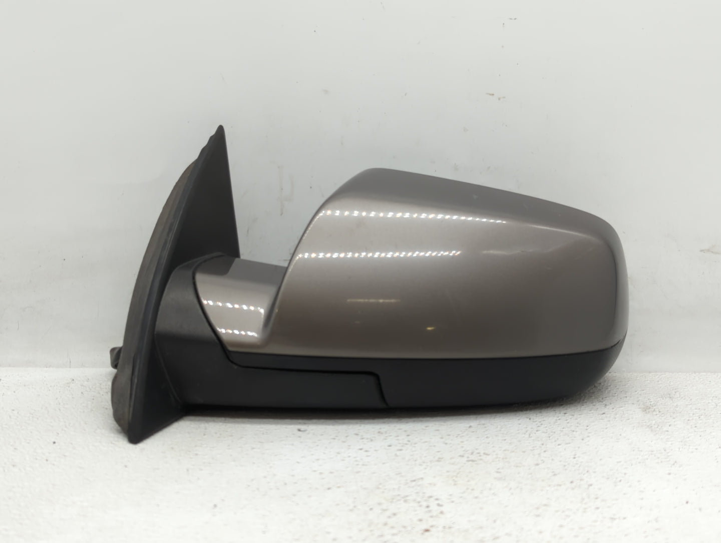 2010-2011 Chevrolet Equinox Driver Side View Mirror - Left Door Mirror OEM Used - Oemusedautoparts1.com