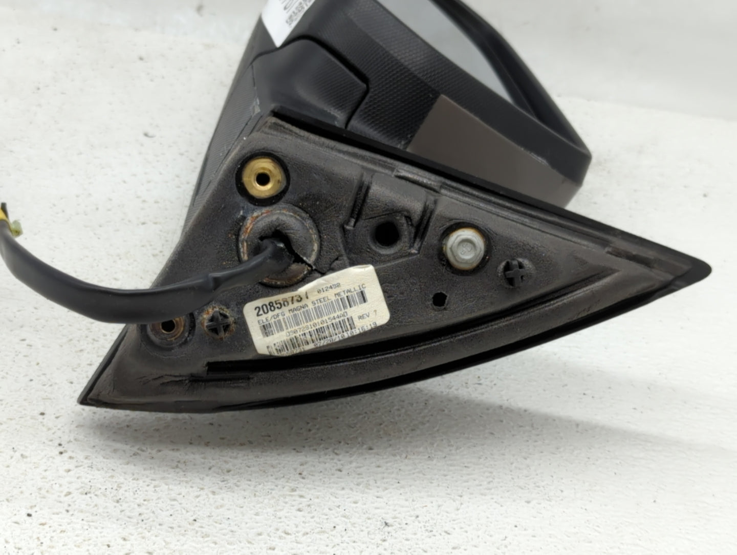 2010-2011 Chevrolet Equinox Driver Side View Mirror - Left Door Mirror OEM Used - Oemusedautoparts1.com