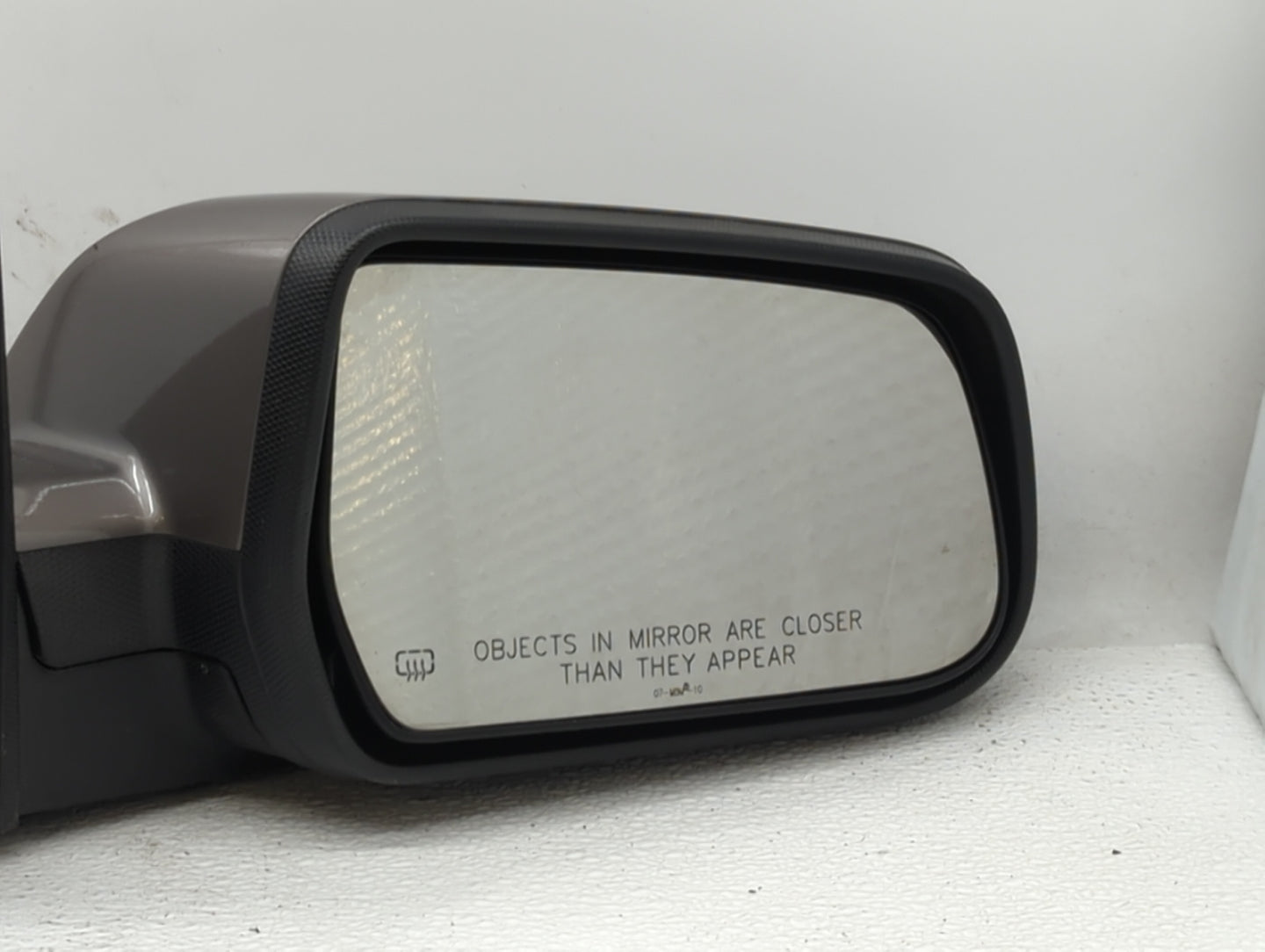 2010-2011 Chevrolet Equinox Passenger Side View Mirror - Right Door Mirror OEM Used - Oemusedautoparts1.com