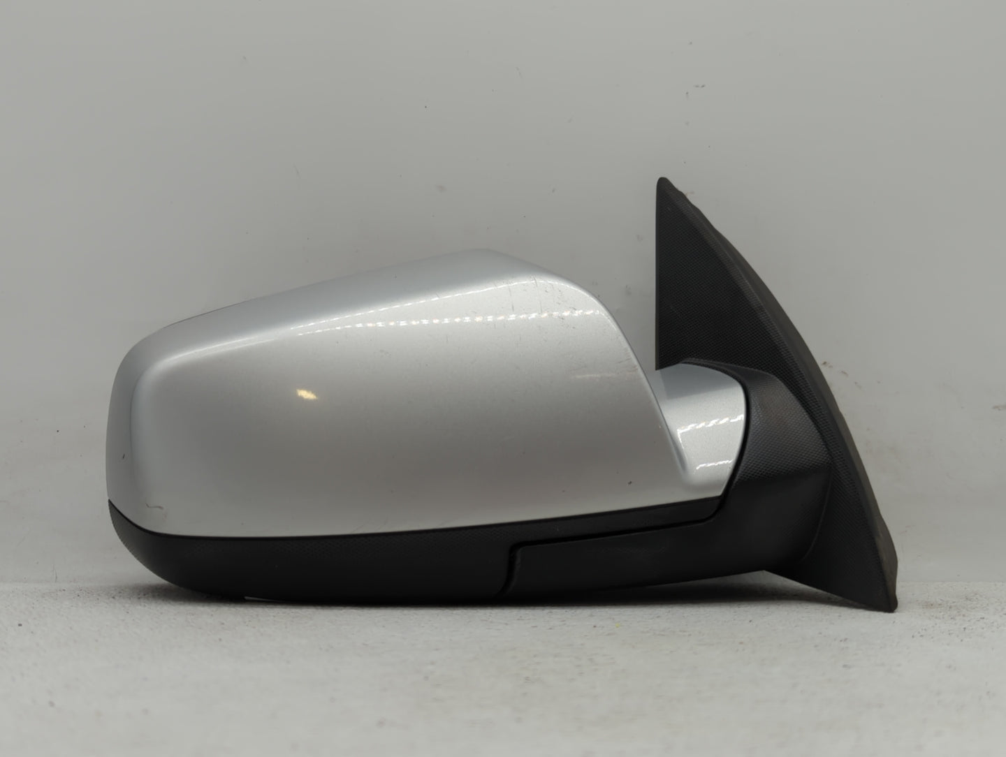 2010-2011 Chevrolet Equinox Passenger Side View Mirror - Right Door Mirror OEM Used - Oemusedautoparts1.com