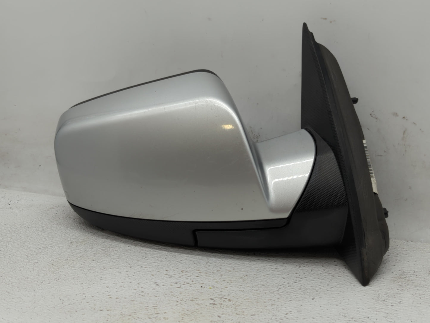 2010-2011 Chevrolet Equinox Passenger Side View Mirror - Right Door Mirror OEM Used - Oemusedautoparts1.com