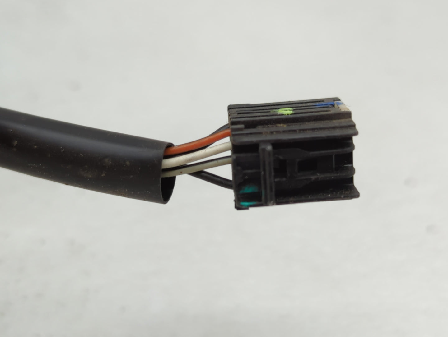 2010-2011 Chevrolet Equinox Passenger Side View Mirror - Right Door Mirror OEM Used - Oemusedautoparts1.com