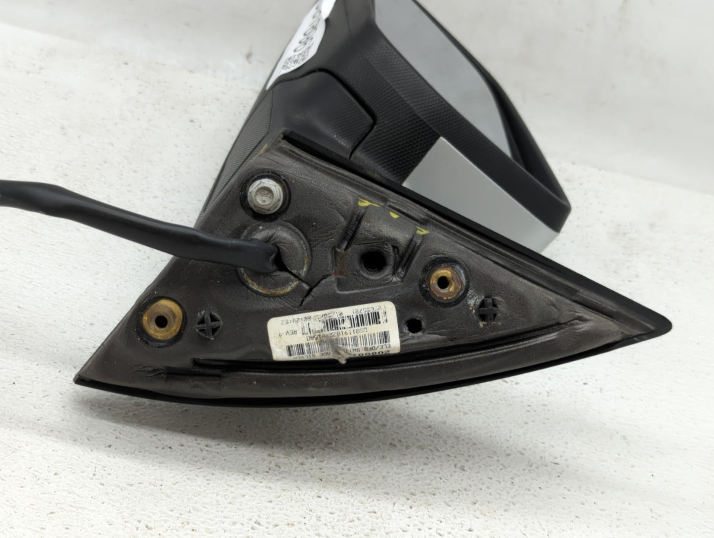 2010-2011 Chevrolet Equinox Driver Side View Mirror - Left Door Mirror OEM Used - Oemusedautoparts1.com