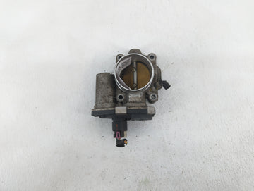 2010-2011 Chevrolet Equinox Throttle Body P/N:9B4G-9F991-A 668AA, 186AA Fits Fits 2007 2008 2009 2010 2011 2012 OEM Used Aut