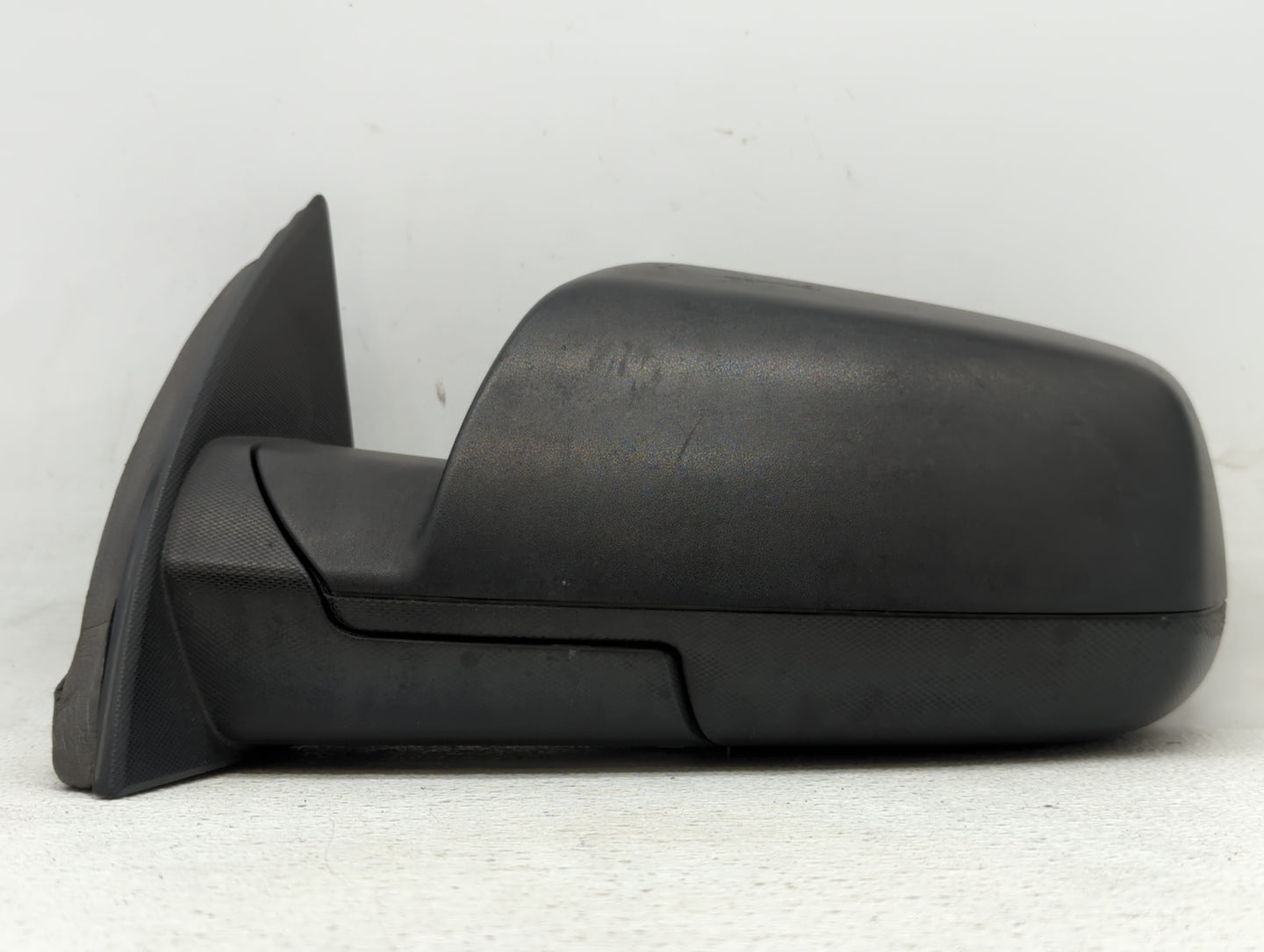 2010-2011 Chevrolet Equinox Driver Side View Mirror - Left Door Mirror OEM Used - Oemusedautoparts1.com
