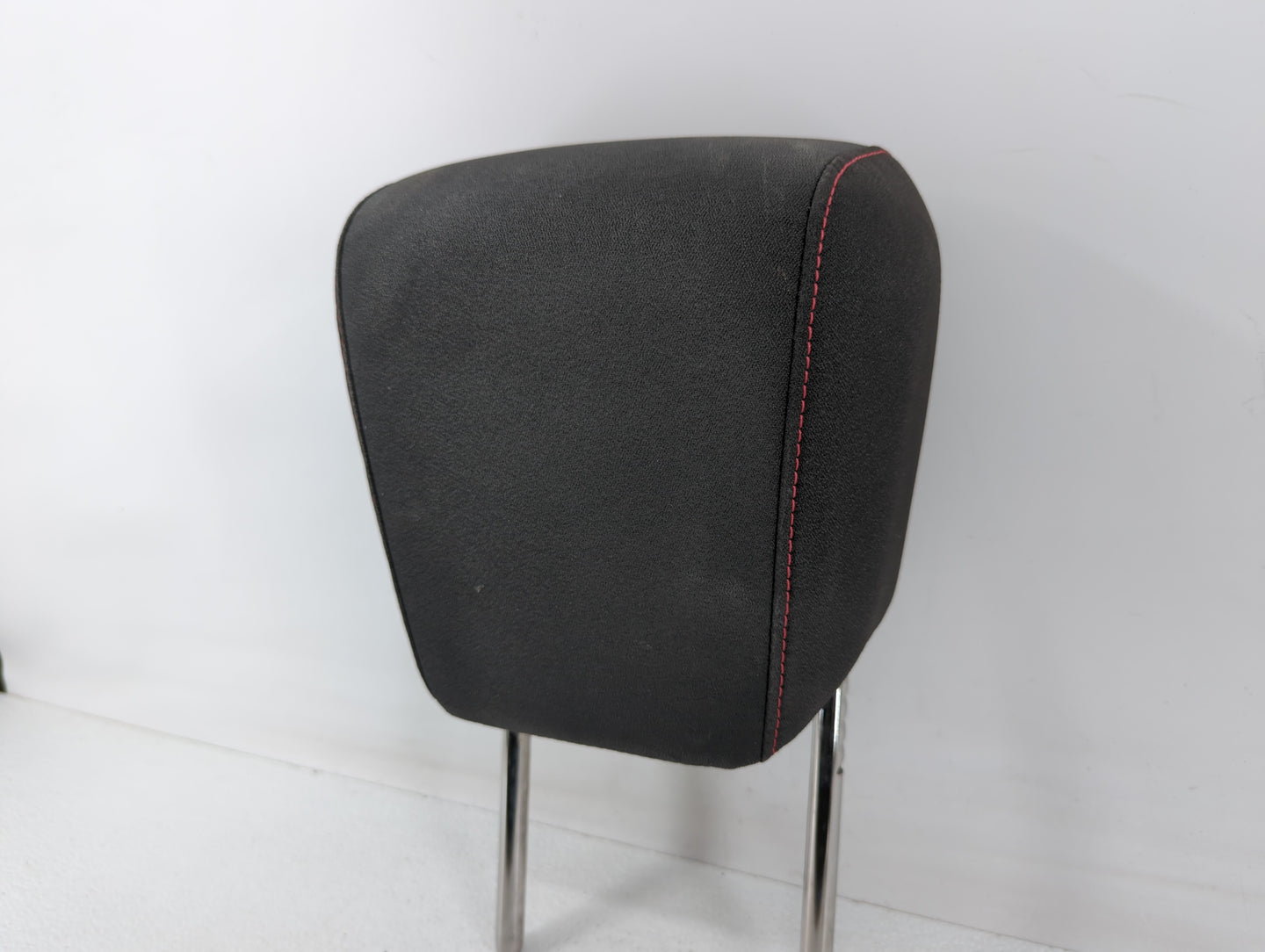 2010-2011 Chevrolet Equinox Headrest Head Rest Front Driver Passenger Seat Fits Fits 2010 2011 OEM Used Auto Parts - Oemused