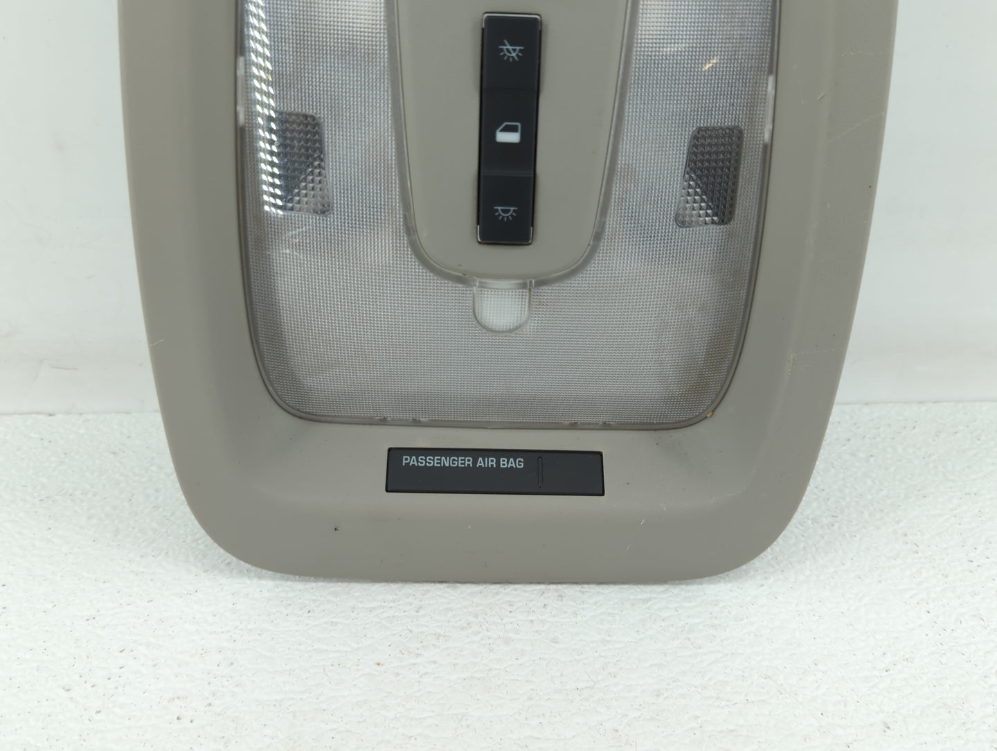2010-2011 Chevrolet Equinox Overhead Roof Console Interior Dome Light - Oemusedautoparts1.com