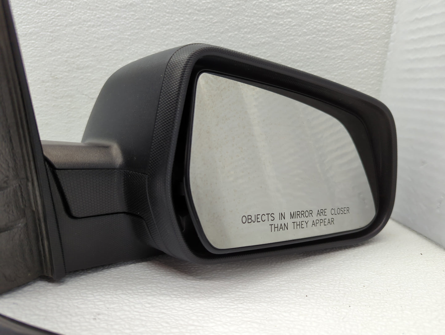 2010-2011 Chevrolet Equinox Passenger Side View Mirror - Right Door Mirror OEM Used - Oemusedautoparts1.com