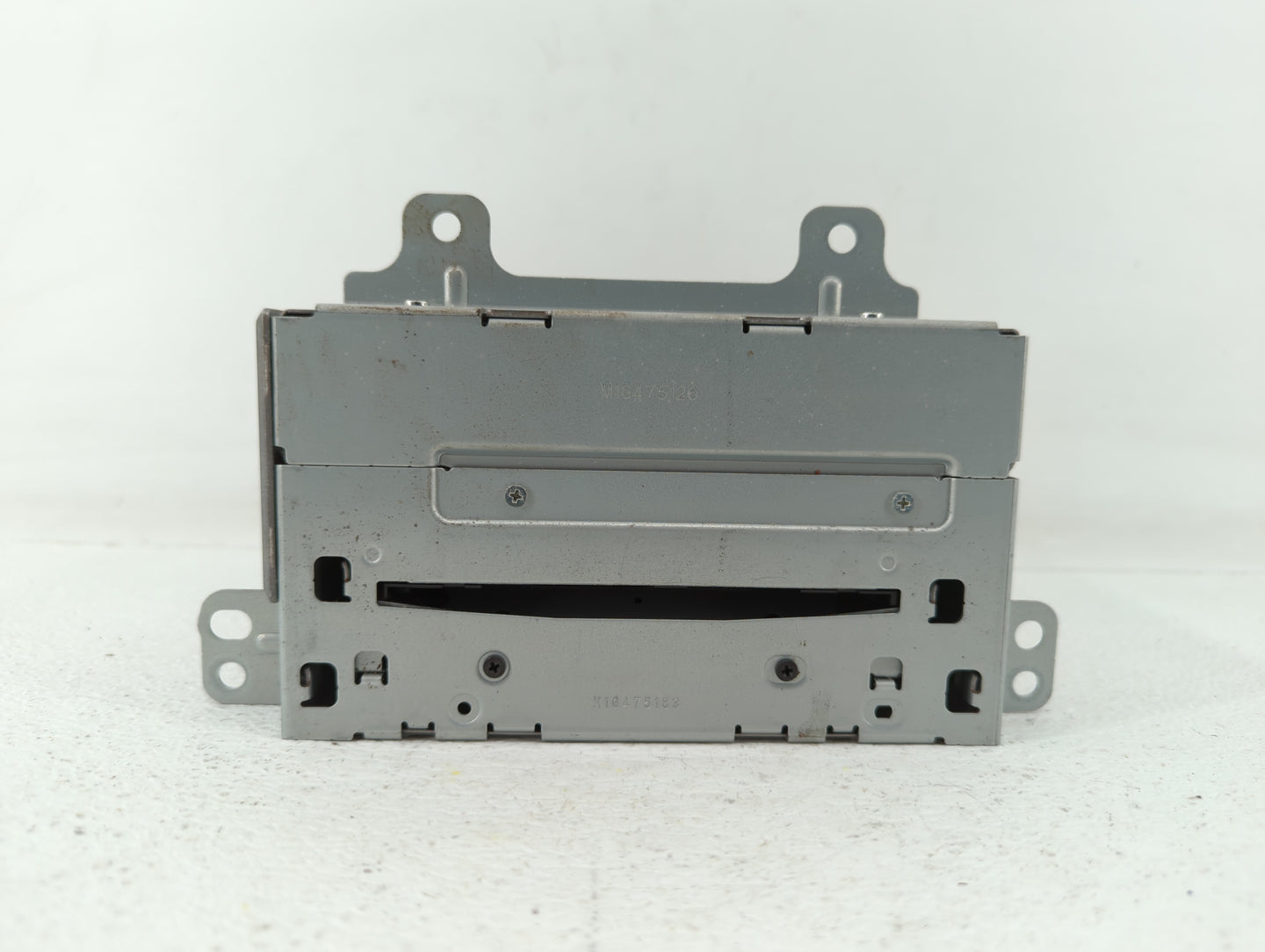 2010 Chevrolet Equinox Radio AM FM Cd Player Receiver Replacement P/N:20854719 20907419, 20843235 Fits Fits 2011 OEM Used Au