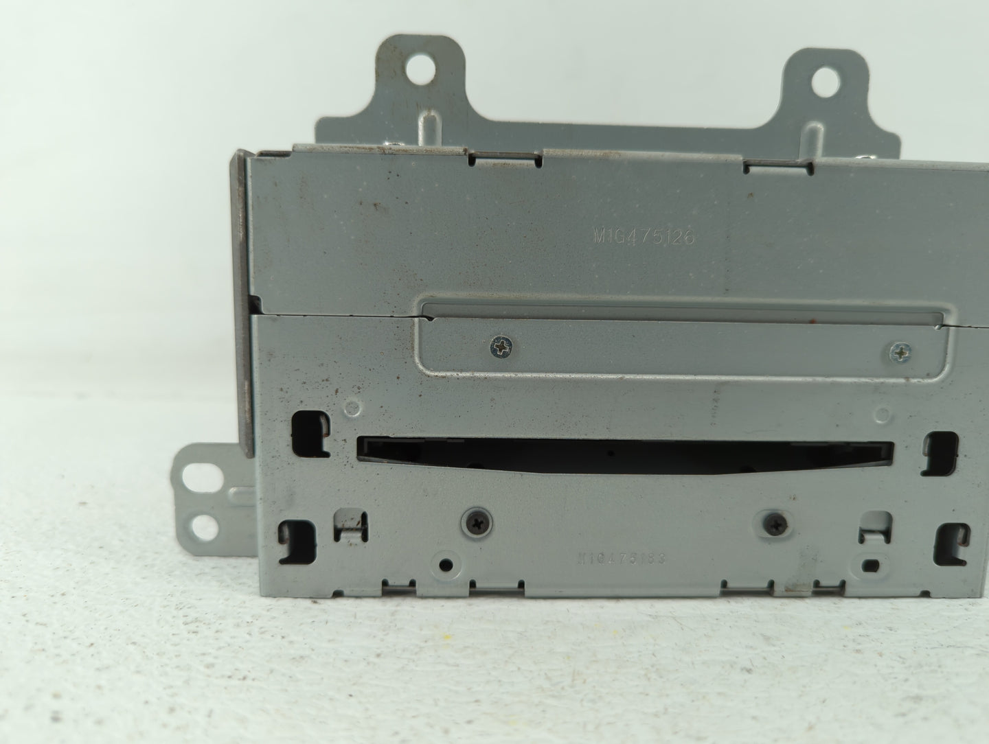 2010 Chevrolet Equinox Radio AM FM Cd Player Receiver Replacement P/N:20854719 20907419, 20843235 Fits Fits 2011 OEM Used Au