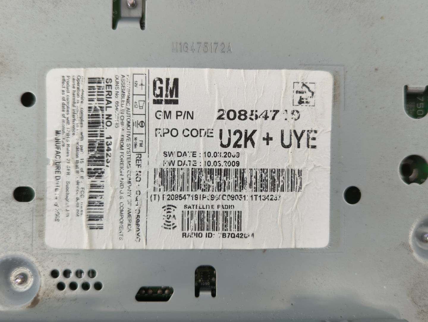 2010 Chevrolet Equinox Radio AM FM Cd Player Receiver Replacement P/N:20854719 20907419, 20843235 Fits Fits 2011 OEM Used Au