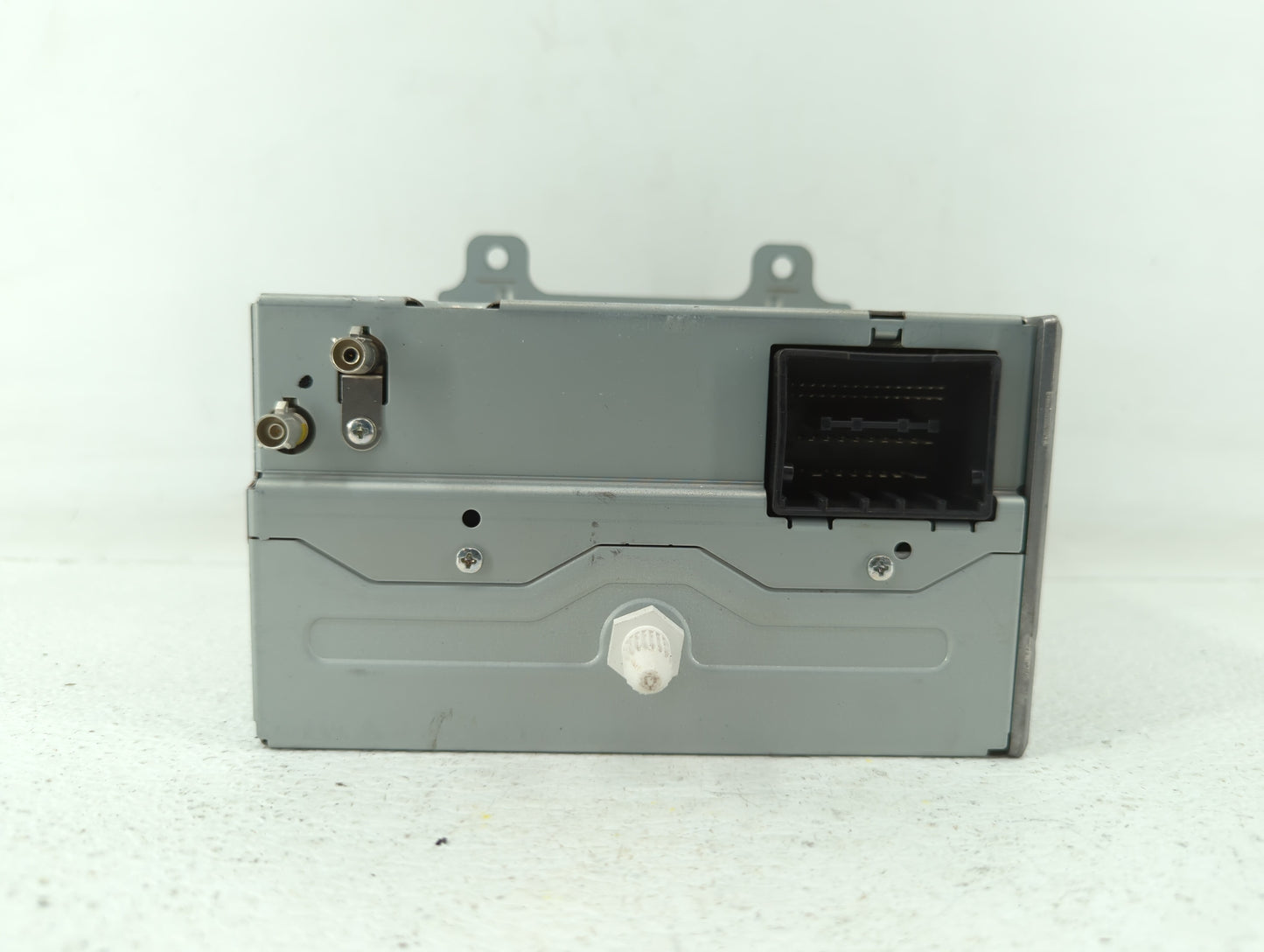 2010 Chevrolet Equinox Radio AM FM Cd Player Receiver Replacement P/N:20854719 20907419, 20843235 Fits Fits 2011 OEM Used Au