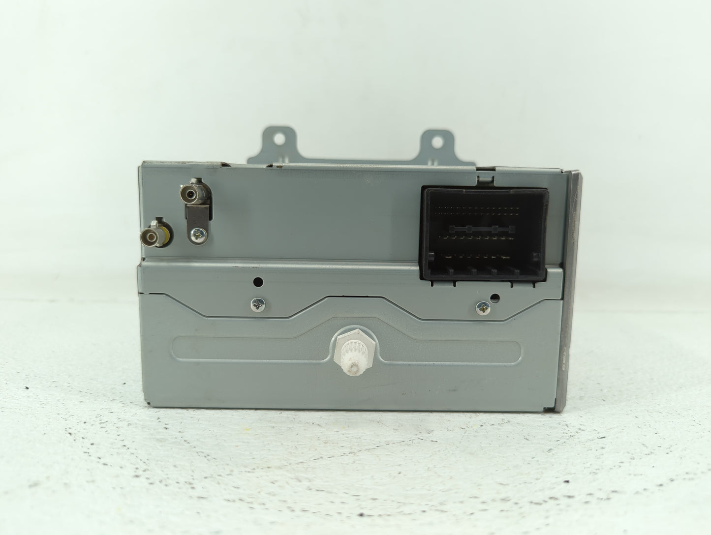 2010 Chevrolet Equinox Radio AM FM Cd Player Receiver Replacement P/N:20907419 20843235 Fits Fits 2011 OEM Used Auto Parts -