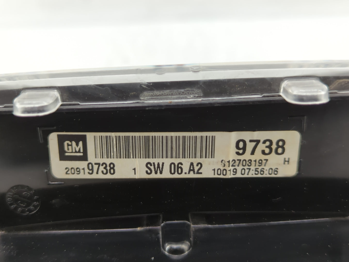 2010 Chevrolet Equinox Instrument Cluster Speedometer Gauges P/N:20919738 20903929, 20838838 Fits OEM Used Auto Parts - Oemu