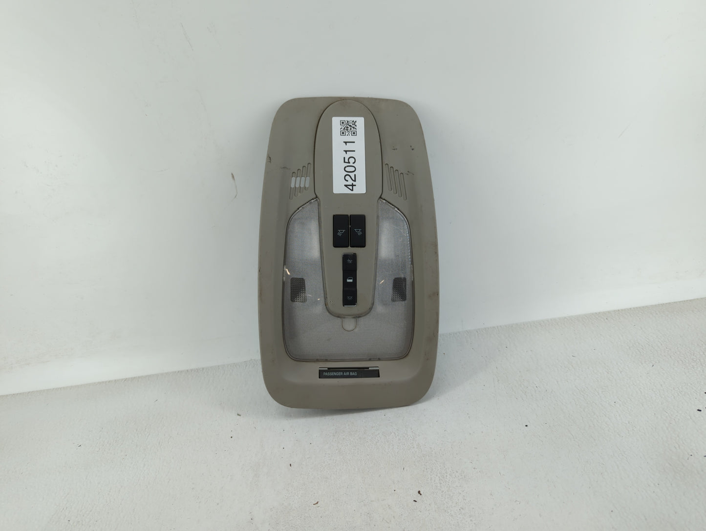 2010 Chevrolet Equinox Overhead Roof Console - Oemusedautoparts1.com