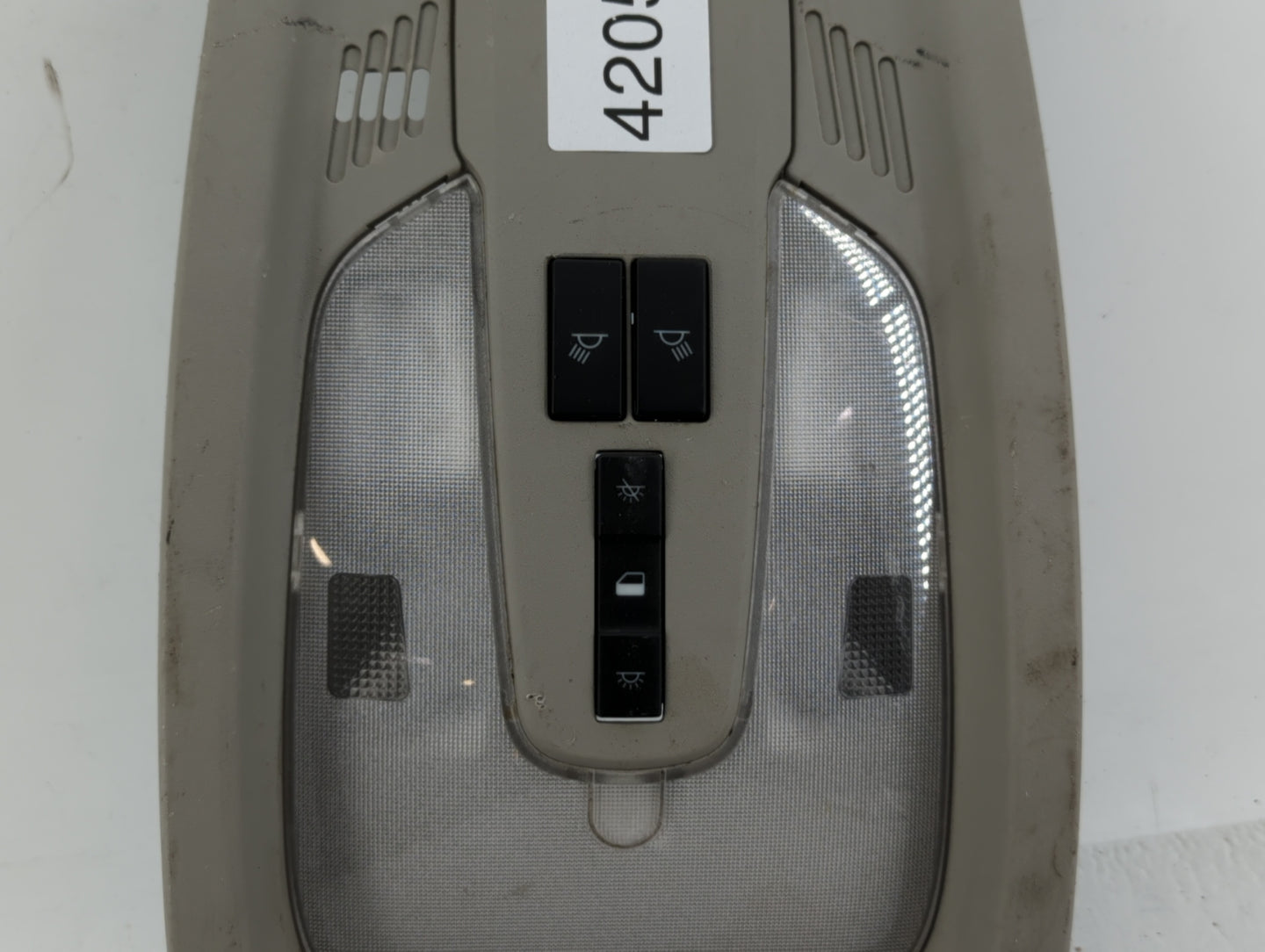 2010 Chevrolet Equinox Overhead Roof Console - Oemusedautoparts1.com