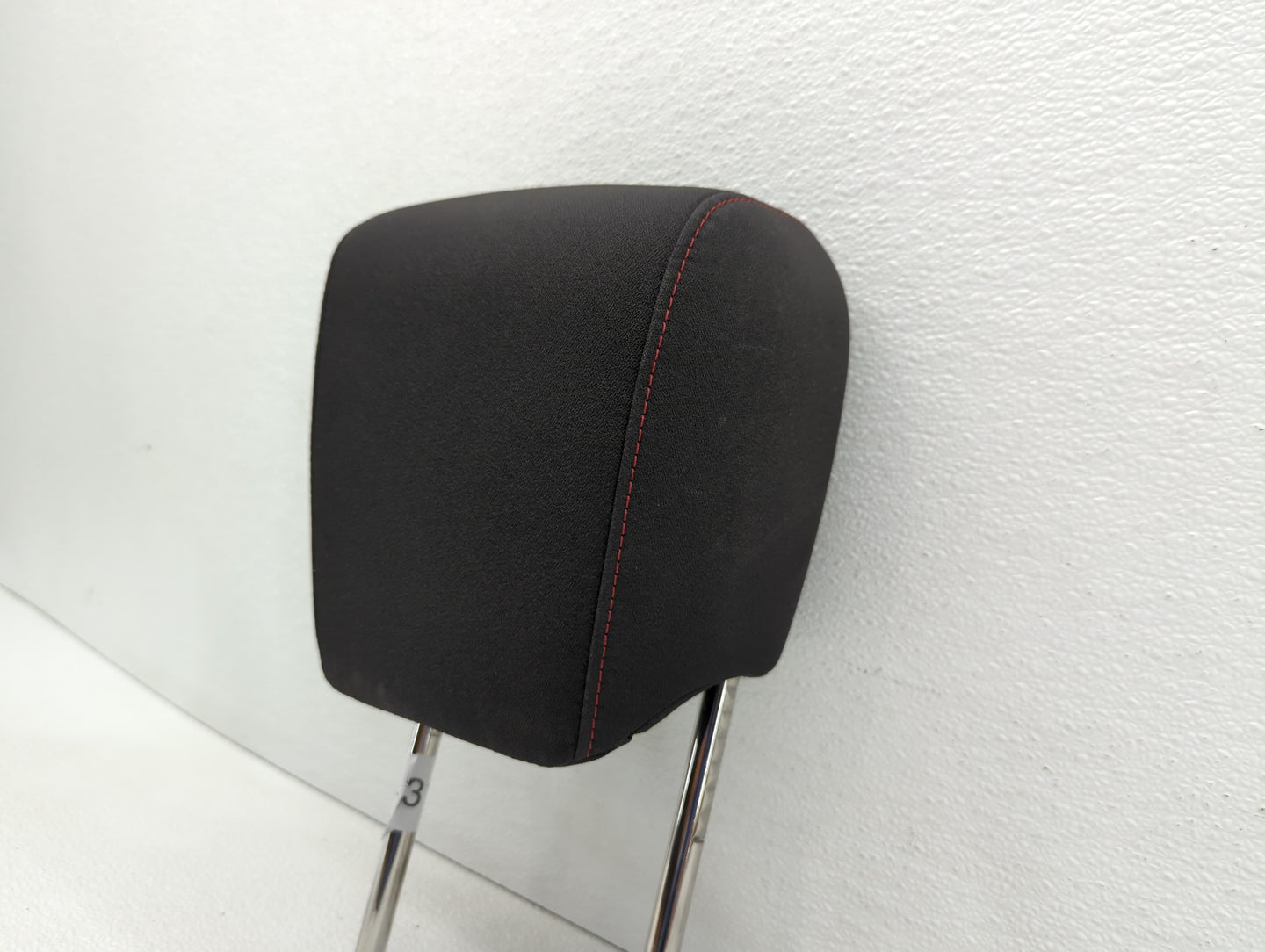Chevrolet Equinox Headrest Head Rest Front Driver Passenger Seat Black - Oemusedautoparts1.com