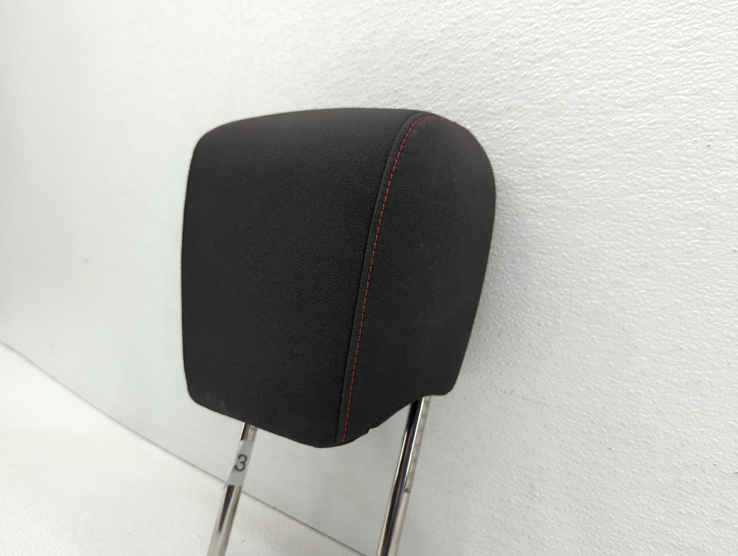 Chevrolet Equinox Headrest Head Rest Front Driver Passenger Seat Black - Oemusedautoparts1.com