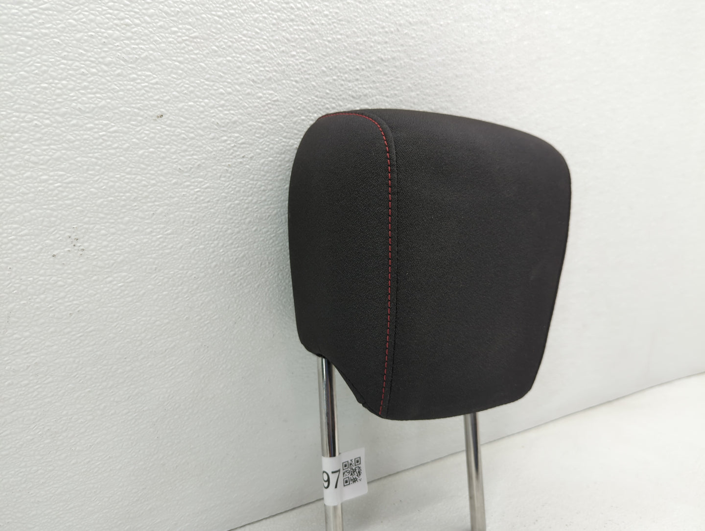Chevrolet Equinox Headrest Head Rest Front Driver Passenger Seat Black - Oemusedautoparts1.com