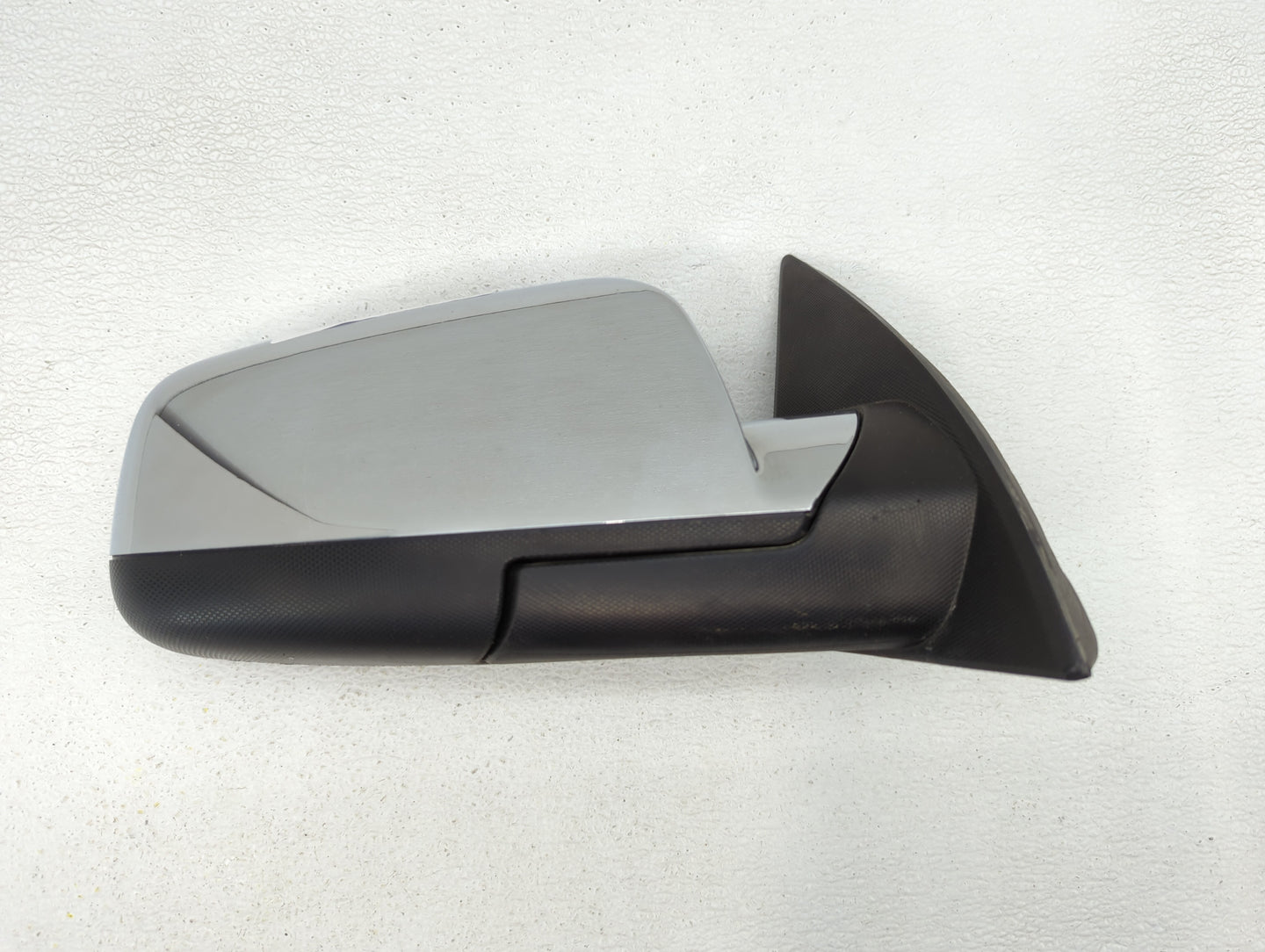 2010-2011 Chevrolet Equinox Passenger Side View Mirror - Right Door Mirror OEM Used - Oemusedautoparts1.com