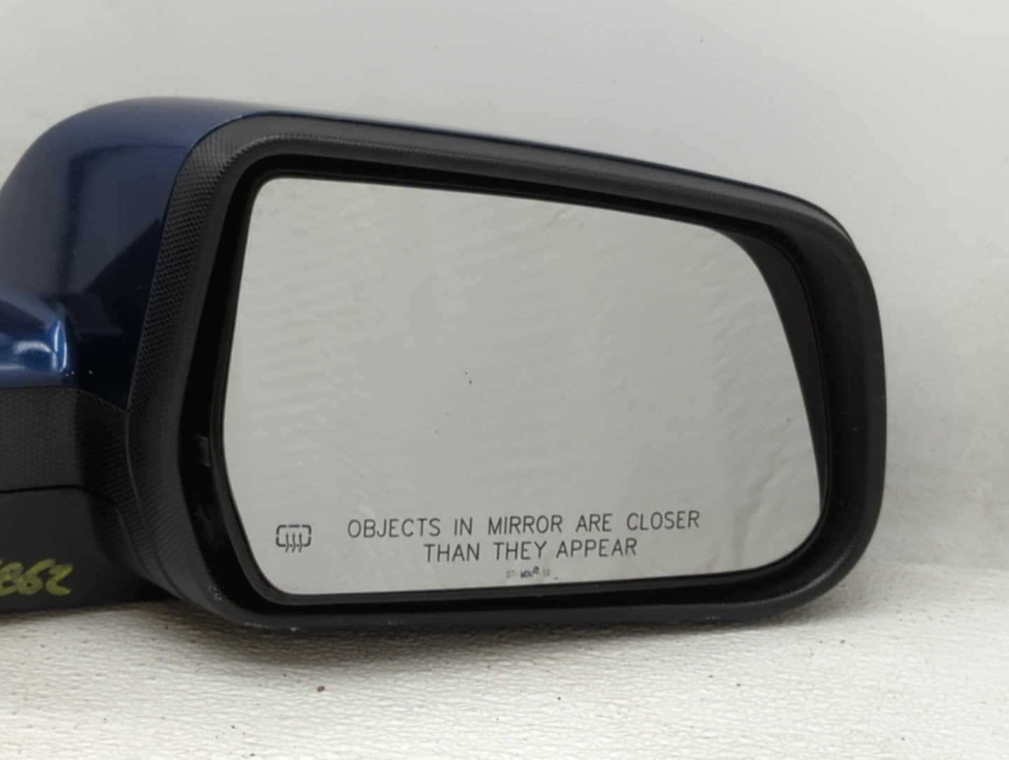 2010-2011 Chevrolet Equinox Passenger Side View Mirror - Right Door Mirror OEM Used - Oemusedautoparts1.com
