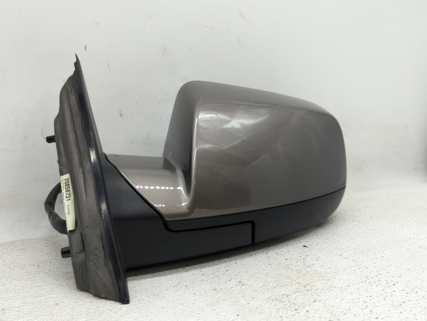 2010-2011 Chevrolet Equinox Driver Side View Mirror - Left Door Mirror OEM Used - Oemusedautoparts1.com