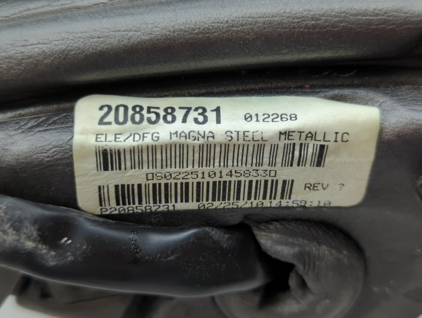 2010-2011 Chevrolet Equinox Driver Side View Mirror - Left Door Mirror OEM Used - Oemusedautoparts1.com