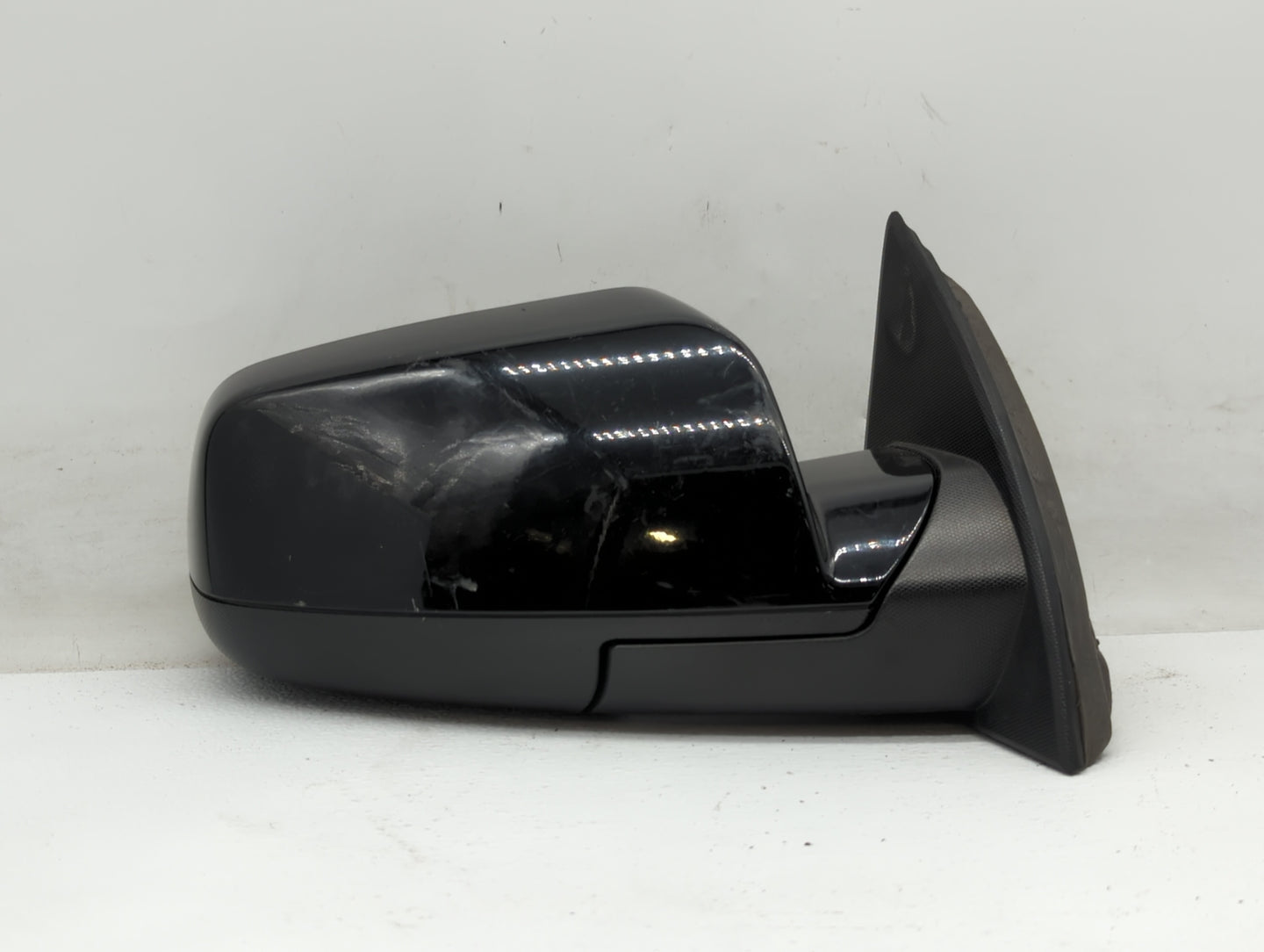2010-2011 Chevrolet Equinox Passenger Side View Mirror - Right Door Mirror OEM Used - Oemusedautoparts1.com