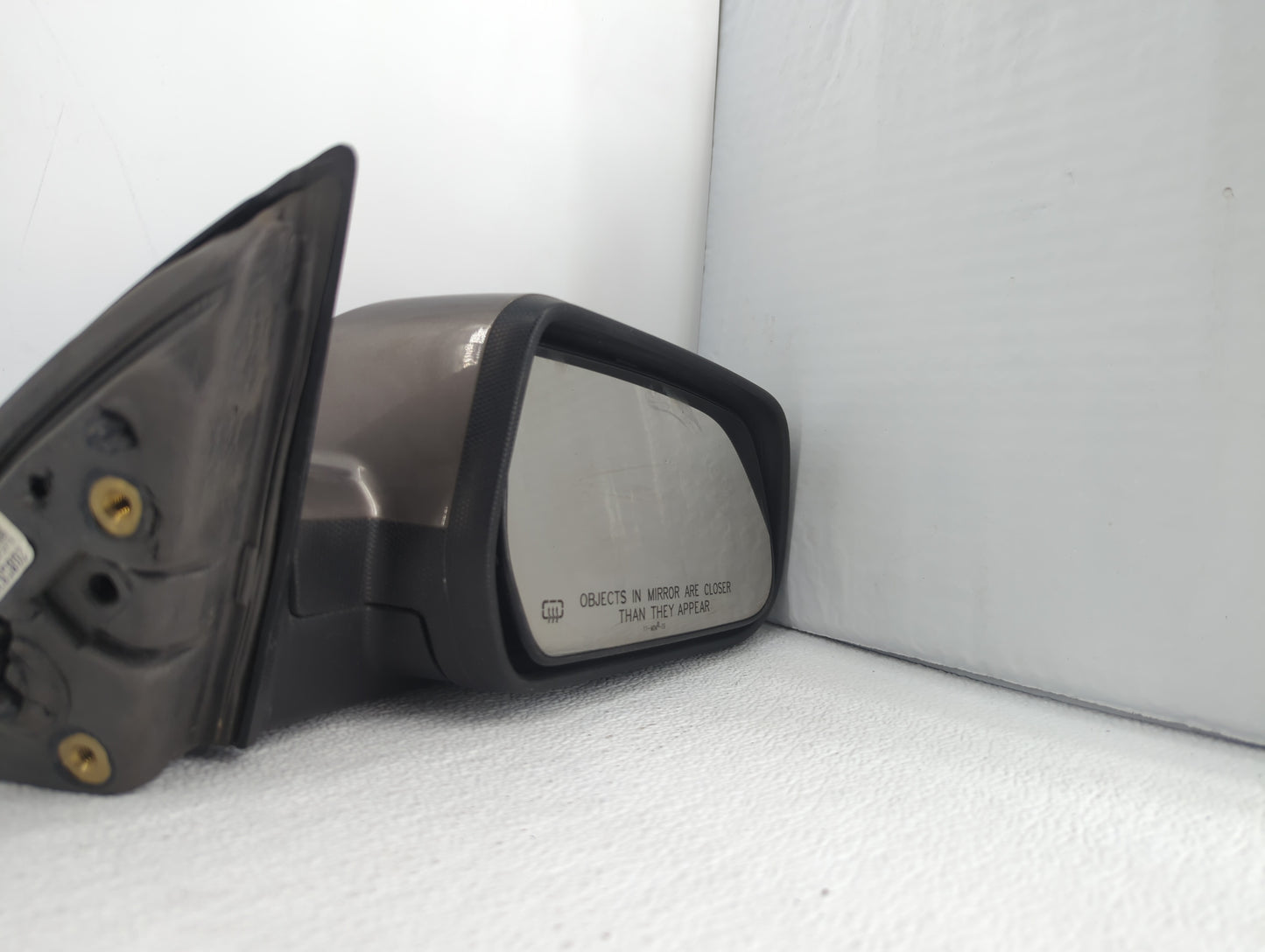 2010-2011 Chevrolet Equinox Passenger Side View Mirror - Right Door Mirror OEM Used - Oemusedautoparts1.com