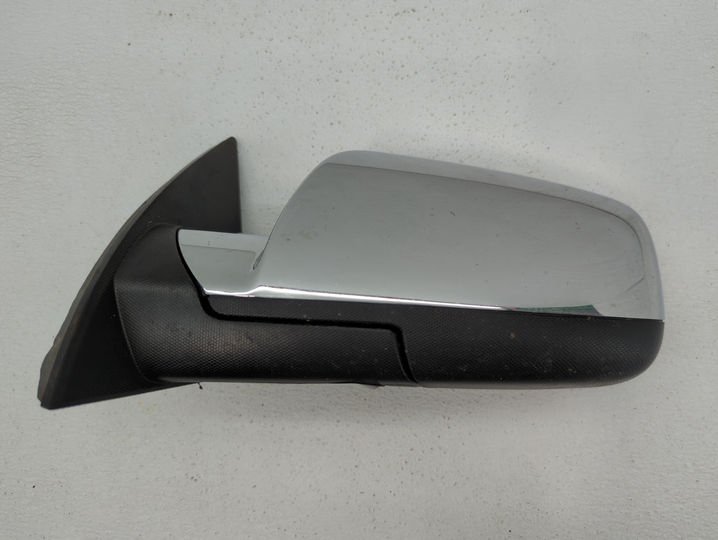 2010-2011 Chevrolet Equinox Driver Side View Mirror - Left Door Mirror OEM Used - Oemusedautoparts1.com