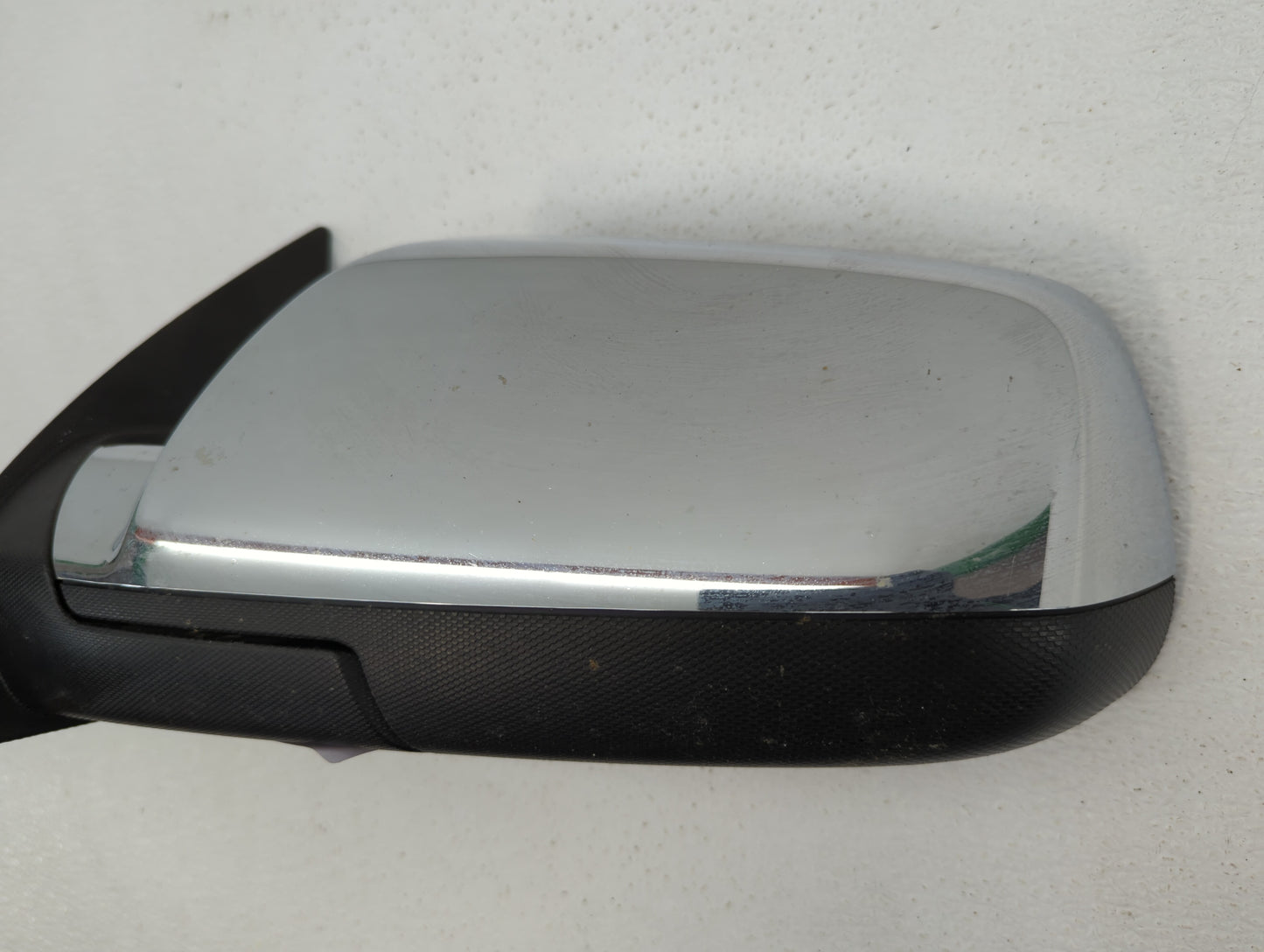 2010-2011 Chevrolet Equinox Driver Side View Mirror - Left Door Mirror OEM Used - Oemusedautoparts1.com