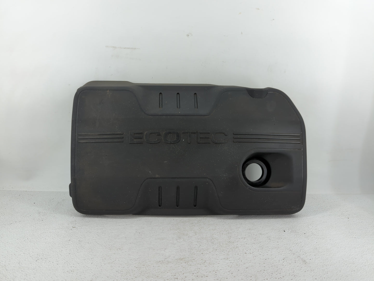 2010 Chevrolet Equinox Engine Cover - Oemusedautoparts1.com