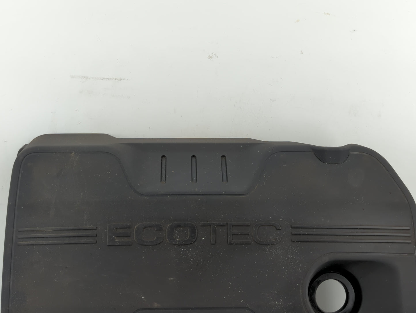 2010 Chevrolet Equinox Engine Cover - Oemusedautoparts1.com